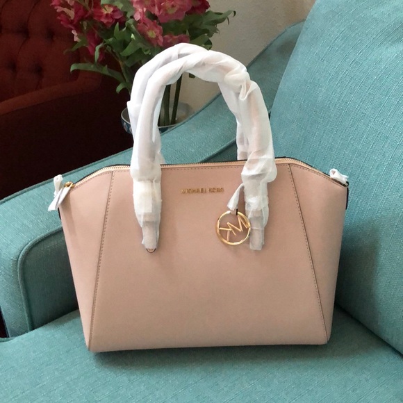 michael kors 9021